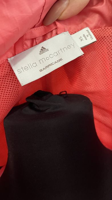 Geaca de fas Adidas + bustiera cadou