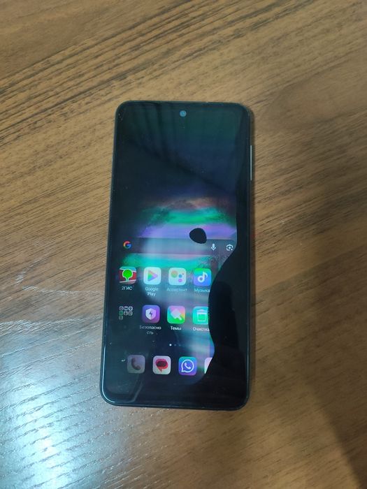 Телефон Redmi Note 9s