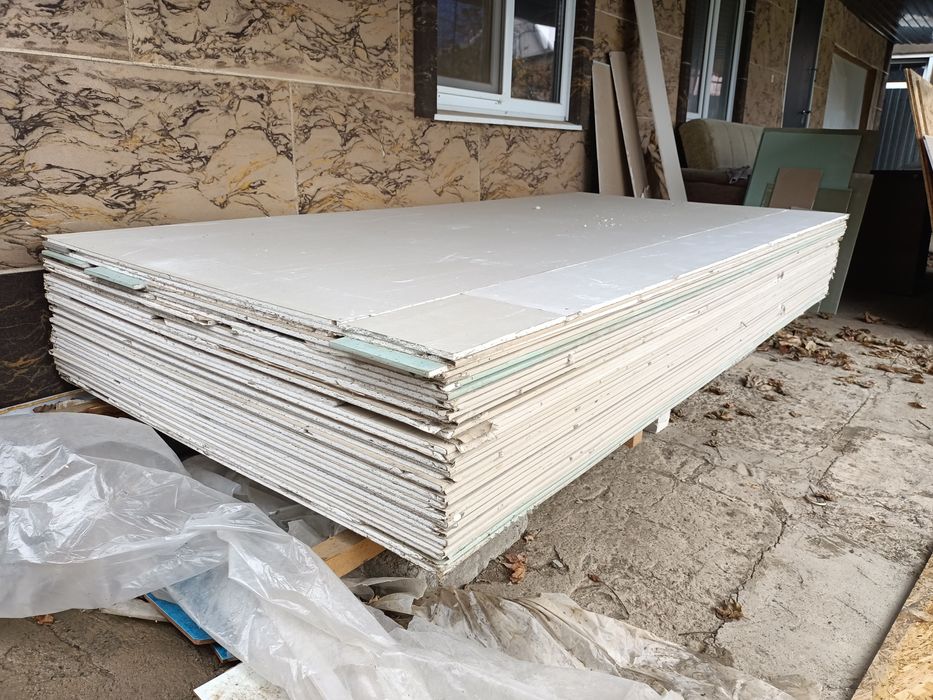 Продам гипсокартон ГКЛ б/у. Простой и влагостойкий