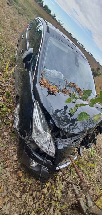 Vand peugeot 3008 avariat
