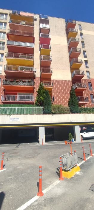 Garsoniera complex rezidential cu centru SPA