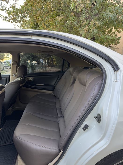 Nissan maxima A34