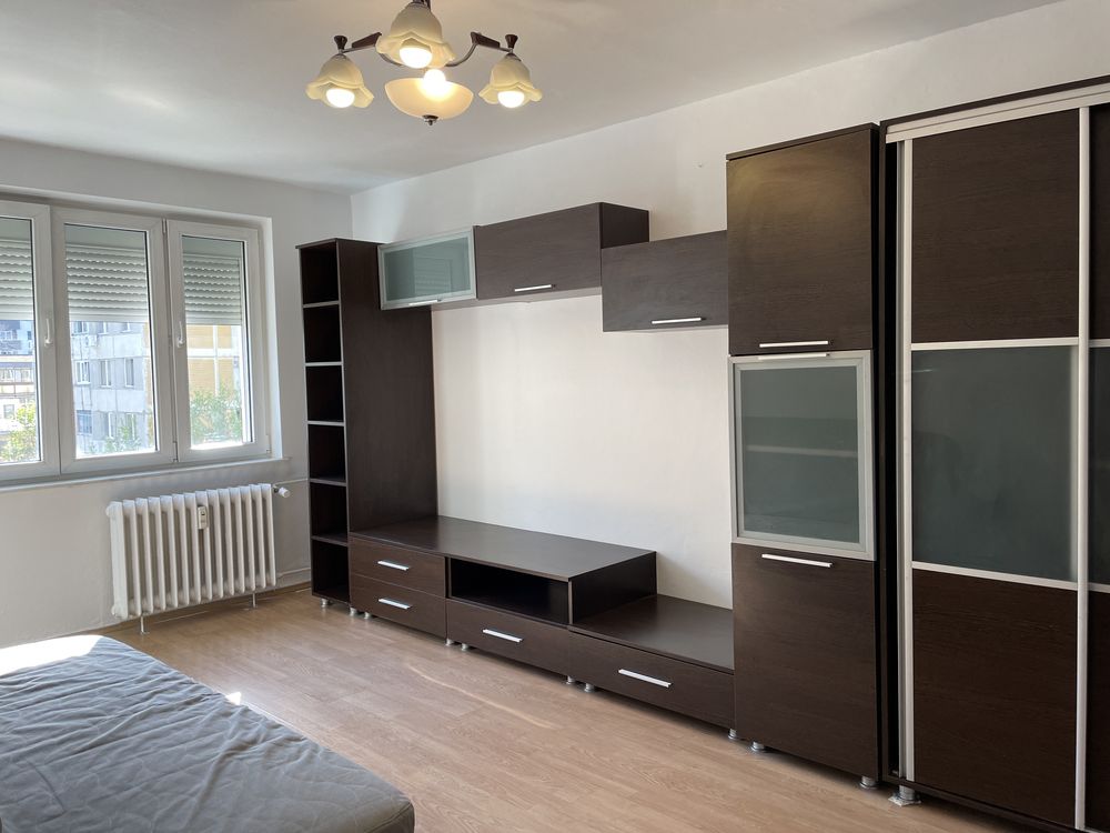 Proprietar inchiriez apartament 2 camere in Crangasi, str. Cehlau.