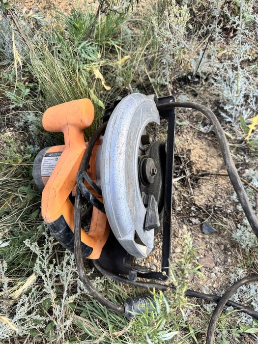 Электро пила пчелка