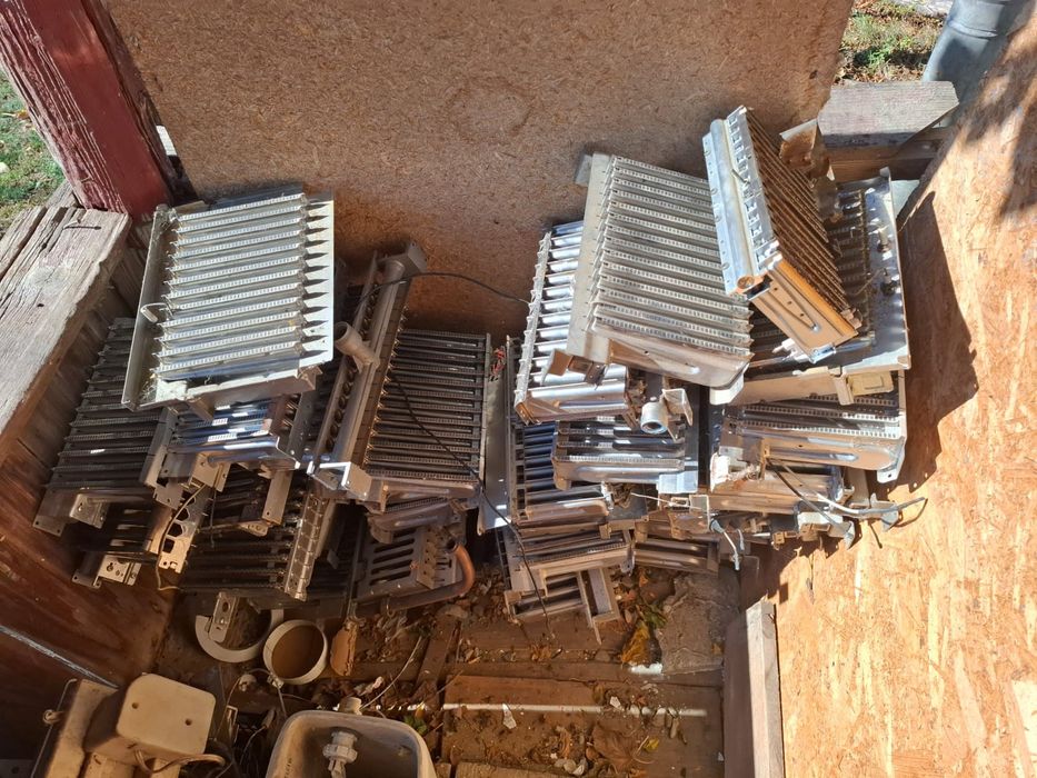 Vand 40 de  arzătoare pentru cazane țuică, grătare, pirostrii