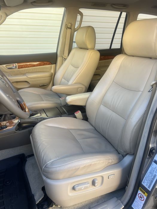 Lexus gx470 , land cruiser v8