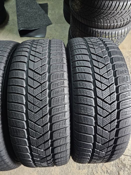 4 anvelope iarna 235 65 17 Pirelli 2021