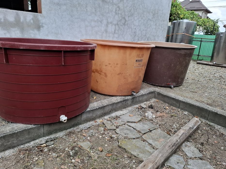 Cada fibră sau plastic de 1000 litri