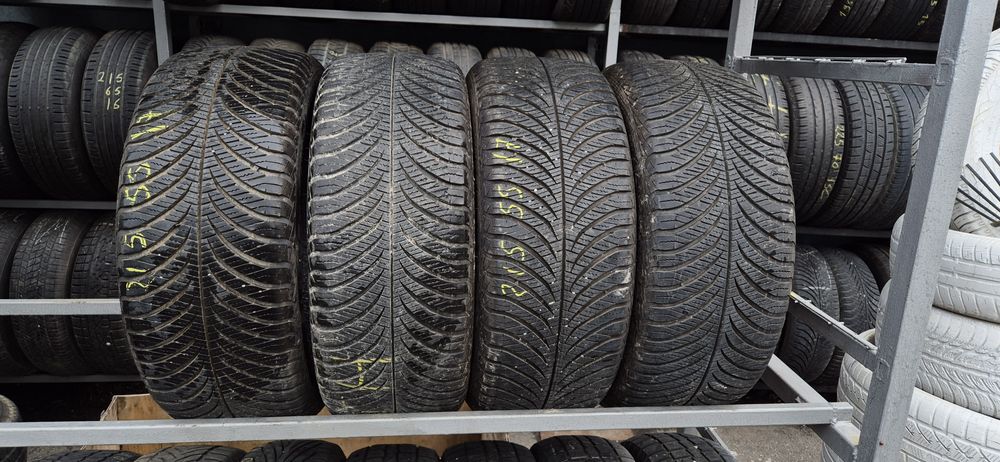 Anvelope 215/55/17 Allseason M+S Goodyear