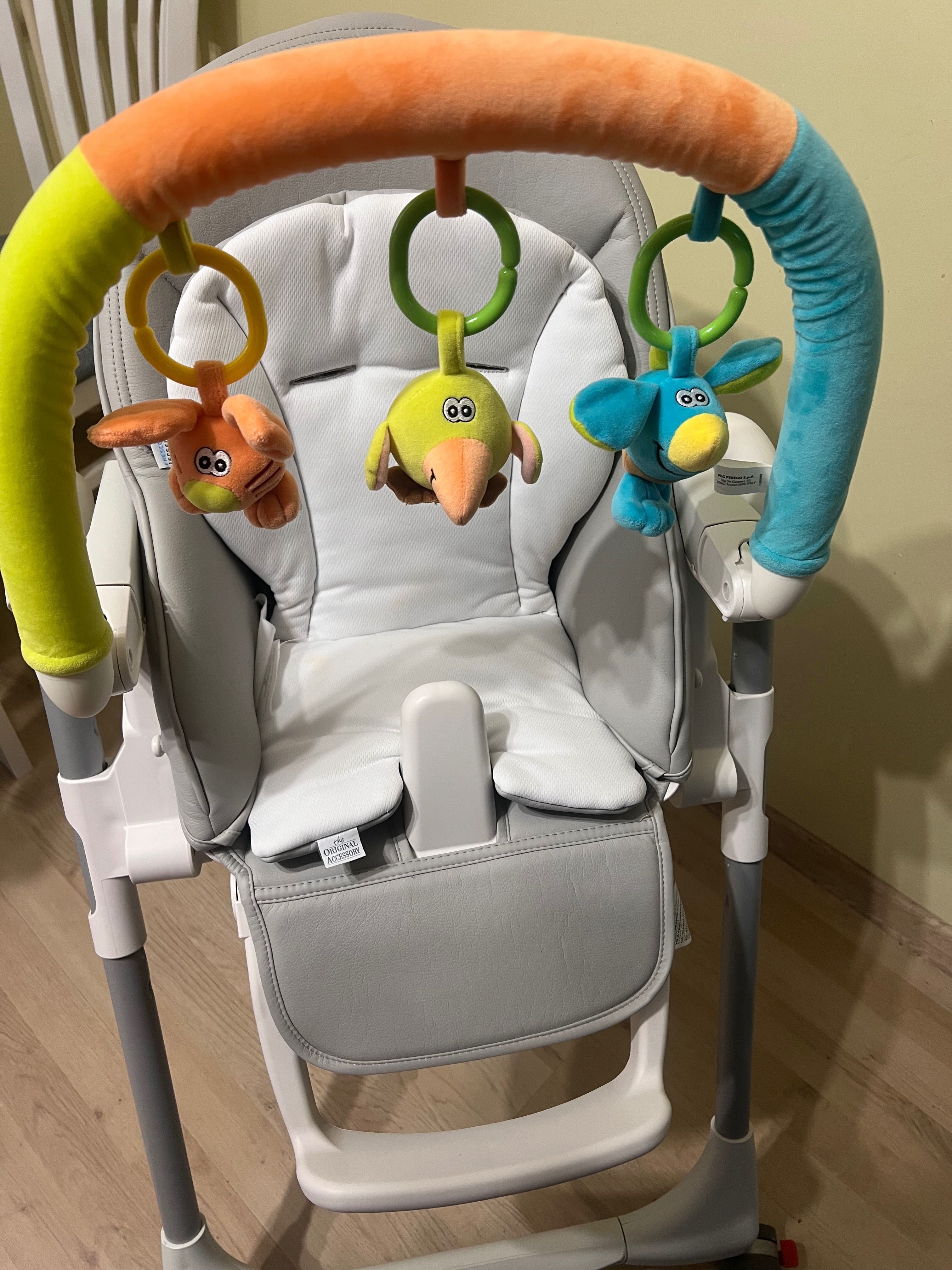 Столче за хранене Peg Perego Prima Pappa с  подложка и гриф с играчки