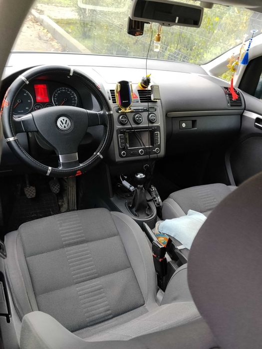 Vând mașină în stare foarte buna proprietar