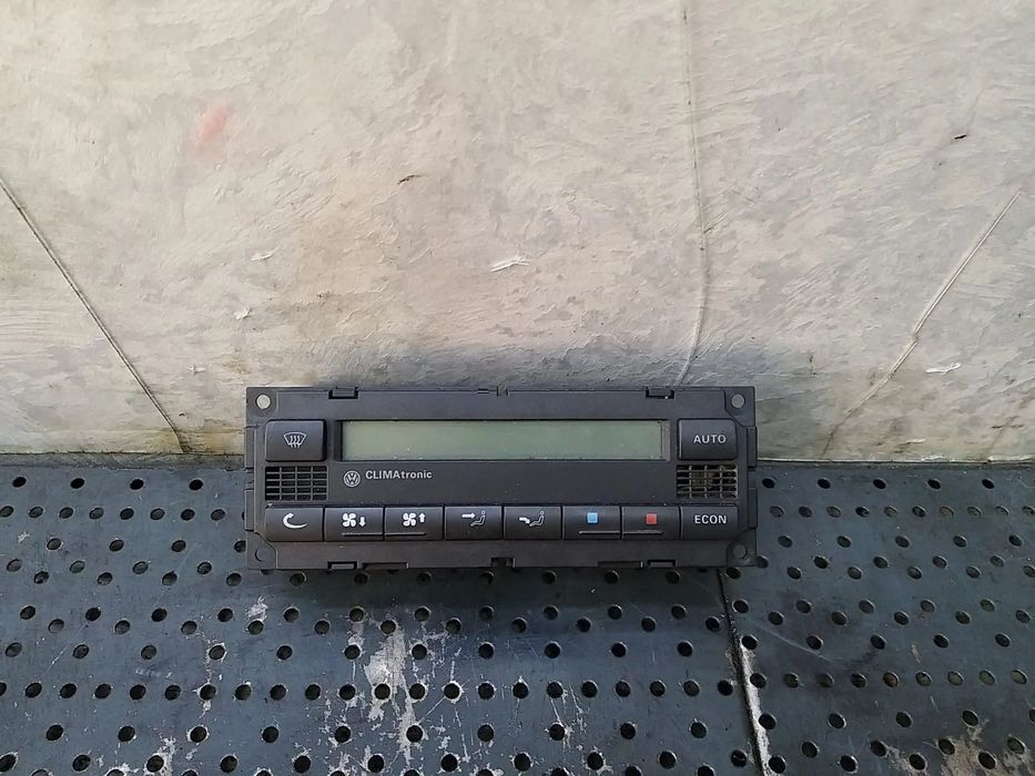 Panou comanda clima ac vw passat b5.5
