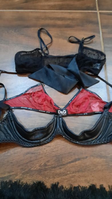 Sutiene dama  superba