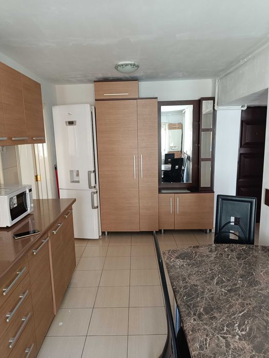Apartament de inchiriat