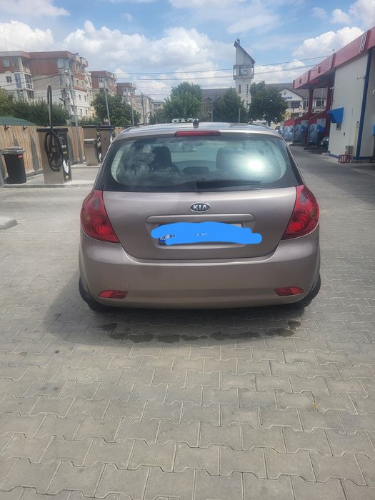 Kia Ceed 2008 motor 1.6