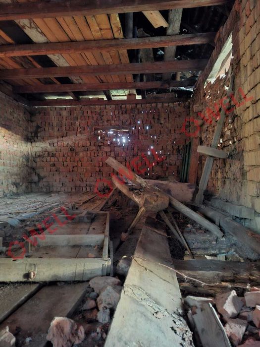 De vânzare jumătate de duplex în Sărățeni, pe strada Király!