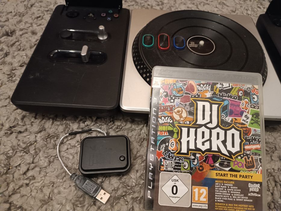 DJ Hero platan compatibil cu PlayStation 3 PS3 PS 3 și Xbox 360