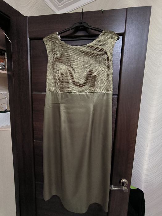 Платья сшиты на заказ. Костюм в горох производство Южная Корея..