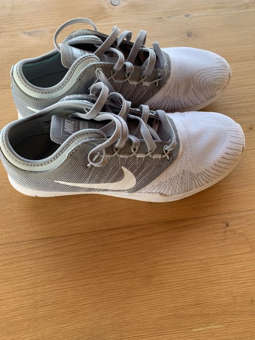 Дамски маратонки Nike Flex adapt TR