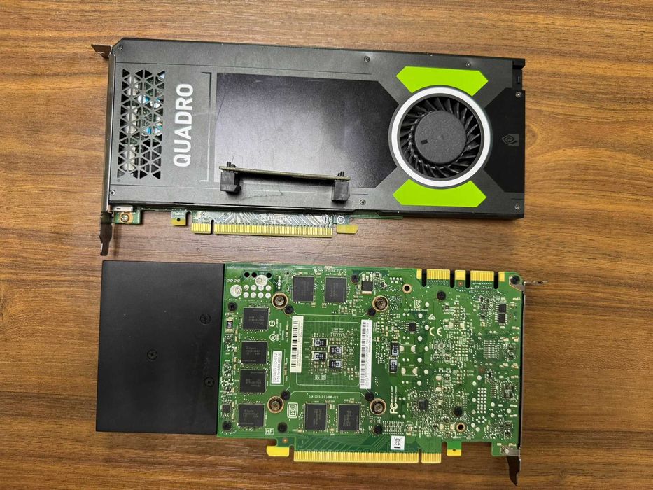 2x NVIDIA Quadro M4000 + adaptor SLI