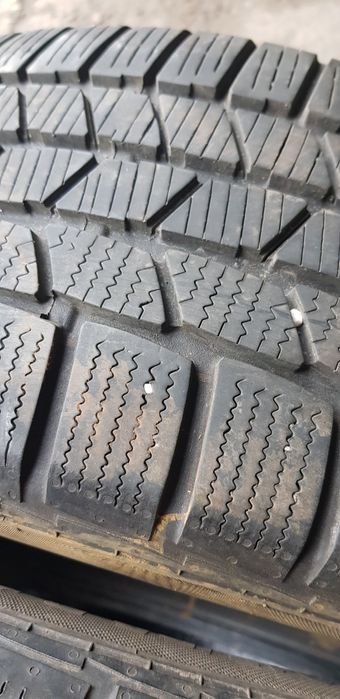 Зимни гуми-17цола-215/55-1бр.-99лв."CONTINENTAL "