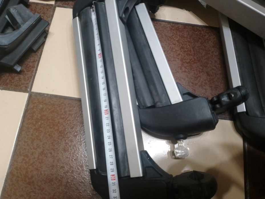 Багажник -стойка за ски 3-чф.