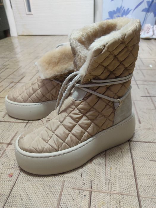 Продам сапоги женские