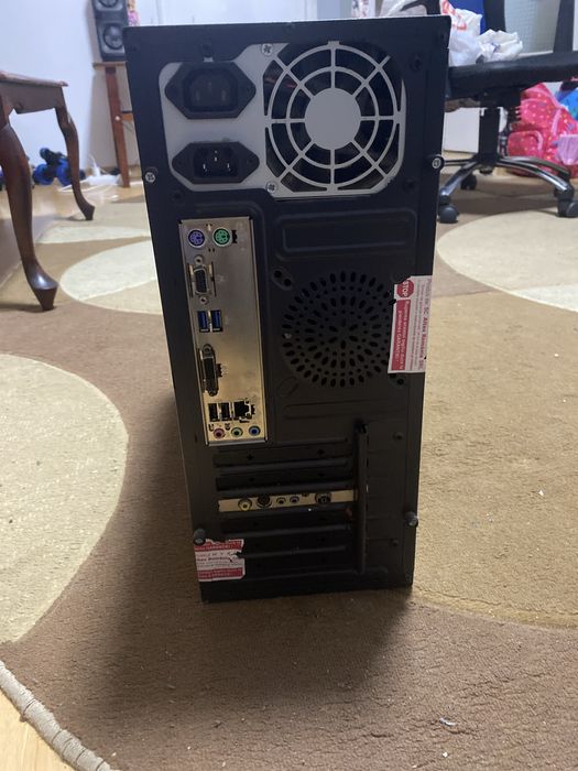 Unitate pentru calculator ASUS+tastatură aldi games