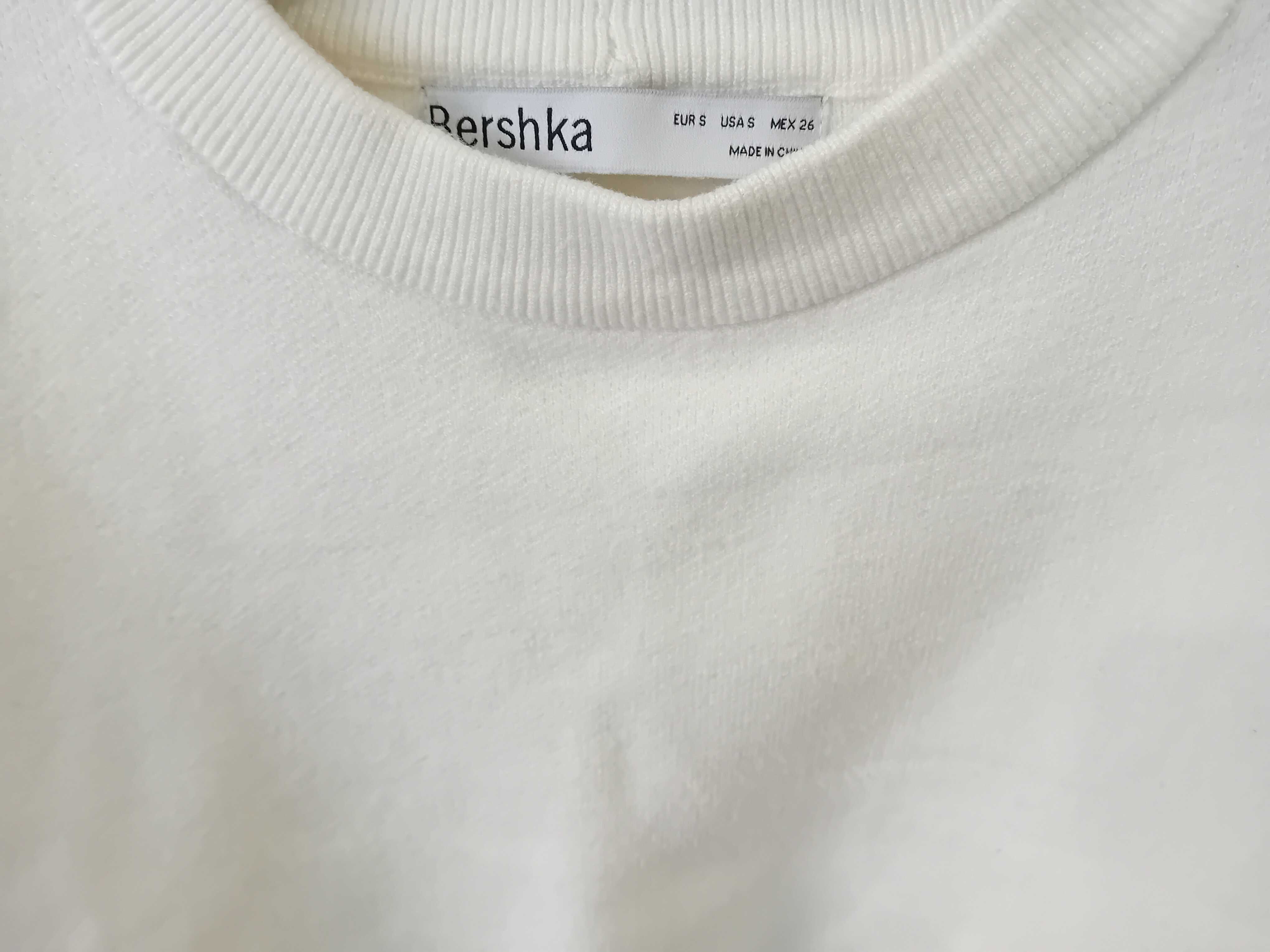 Бял скъсен половер  Bershka