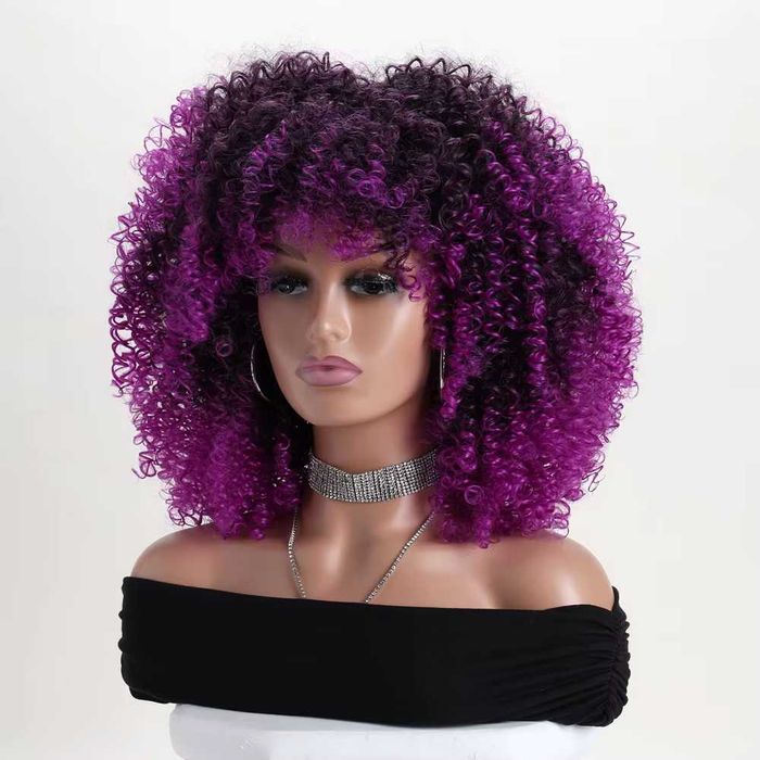 Афро къдрава омбре перука с лилави краища