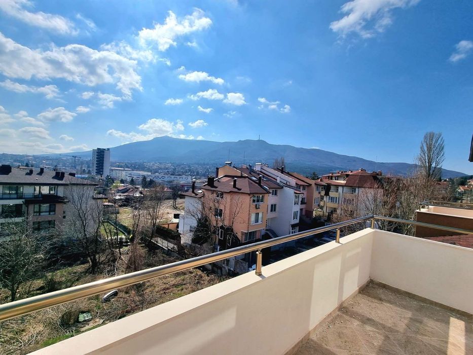 Продава се Тристаен апартамент в София, Студентски град - 116 кв.м за 1690 €/кв.м - Снимка #1