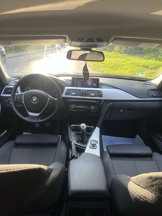 “BMW 320 /F30 184 cp