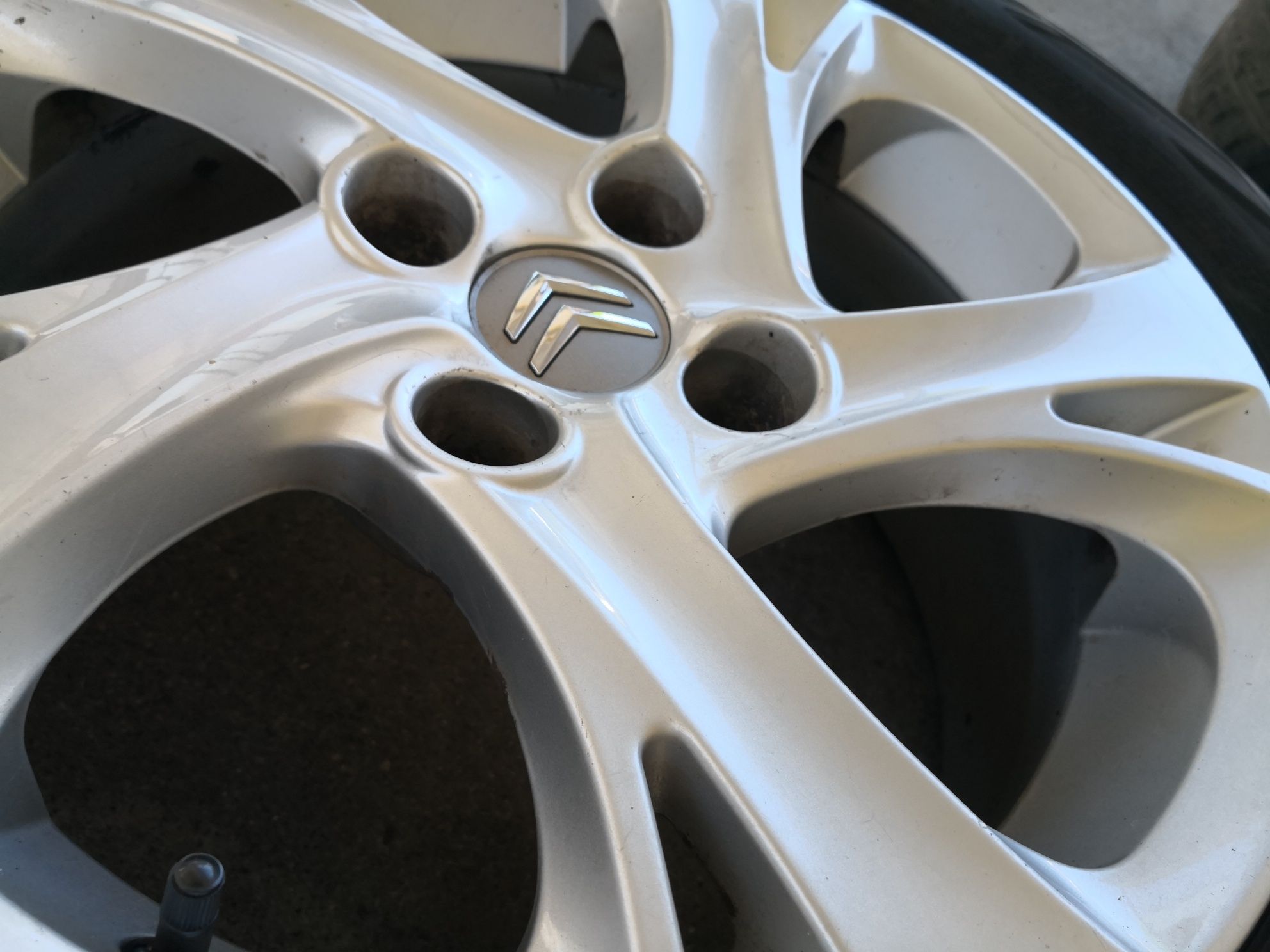 4х108 пежо ситроен peugeot citroen 4x108 16 цола оригинални джанти