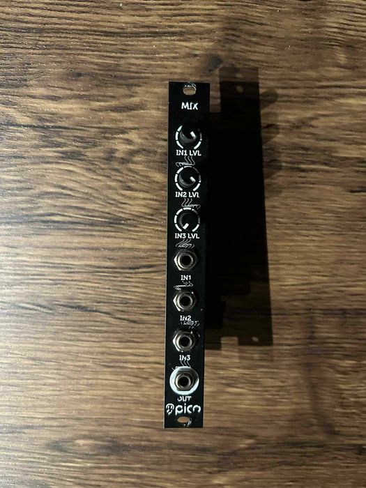 Eurorack system modules Make Noise, Erica Synths, SOMA