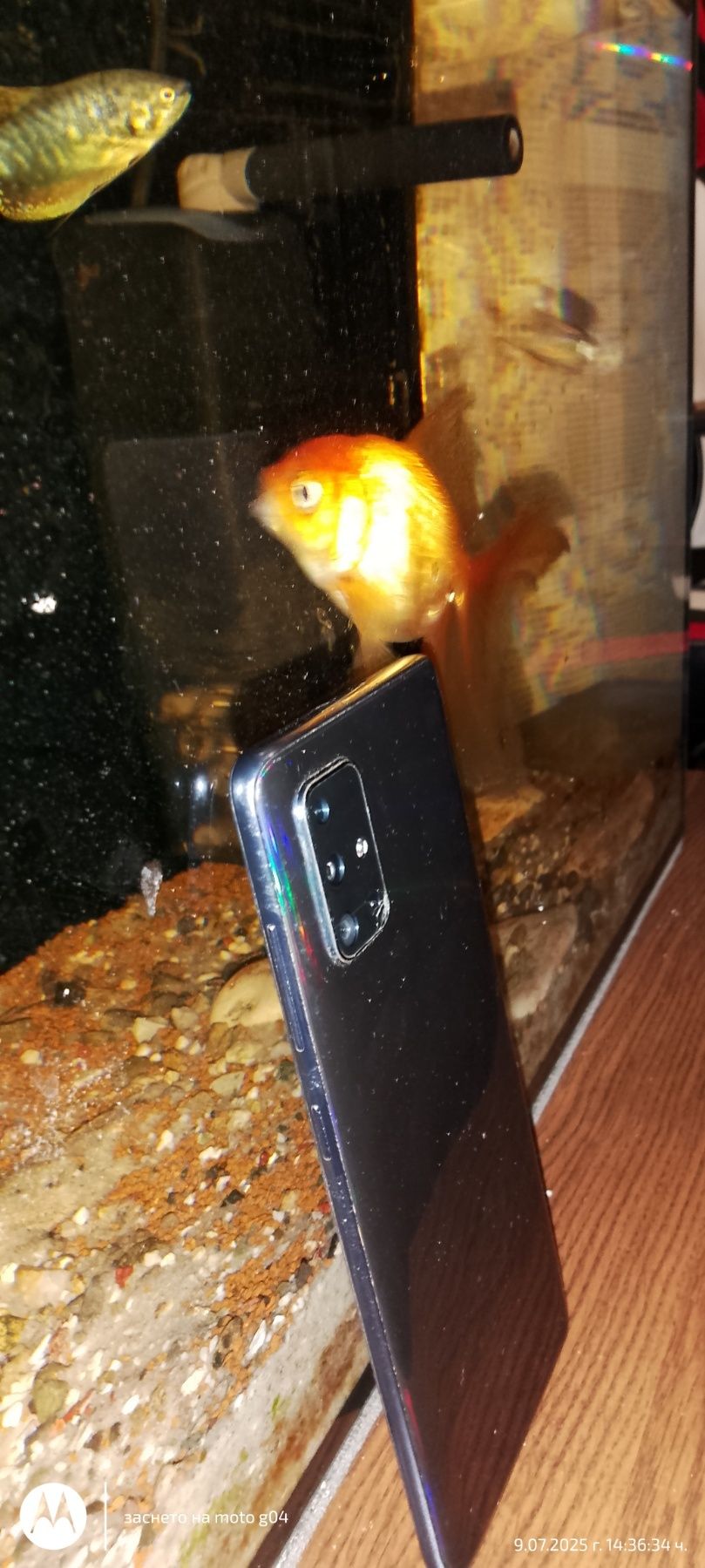 Телефон Samsung A71