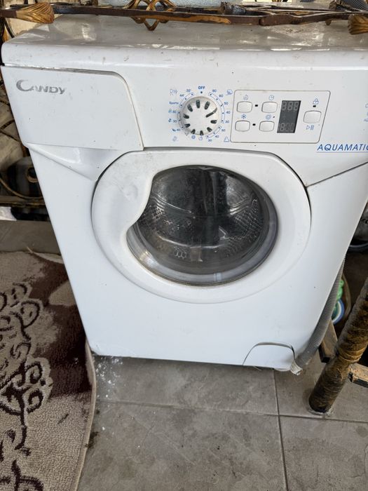 Здравствуйте продаю стиральную машинку бэу рабочая 3,5 кг 7000 тыс тен