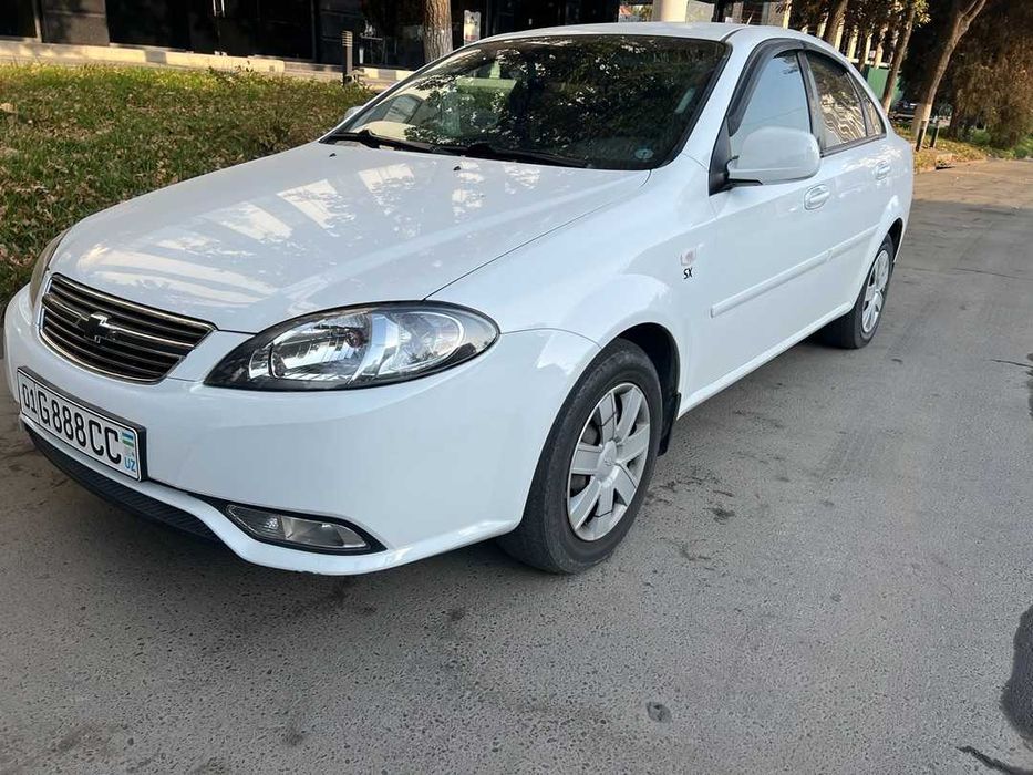 Сотилади Gentra 1.5 / 2021 декабрь / ранги оқ / пробег 68000 км