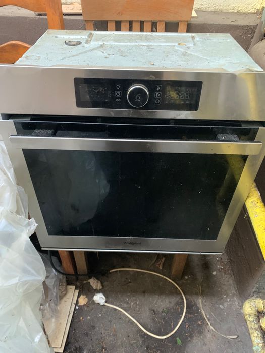 Cuptor electric whirpool