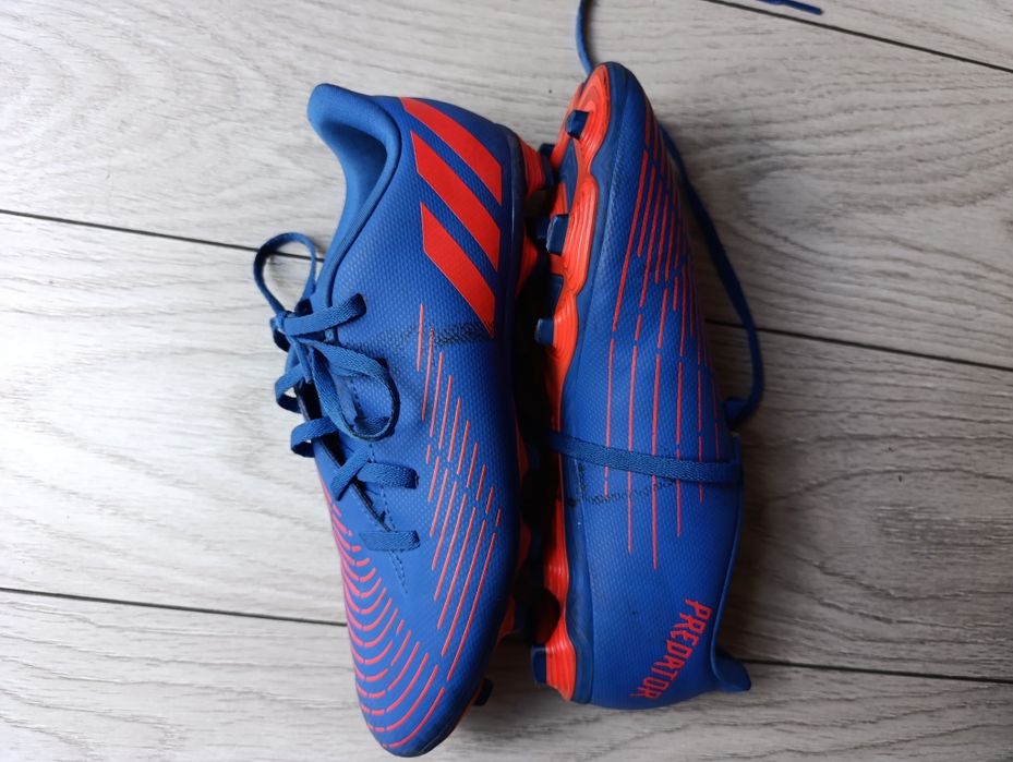 Бутонки Adidas футболни обувки