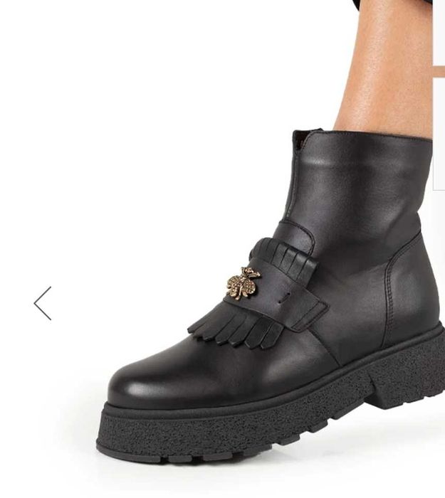 Vând ghete piele naturala