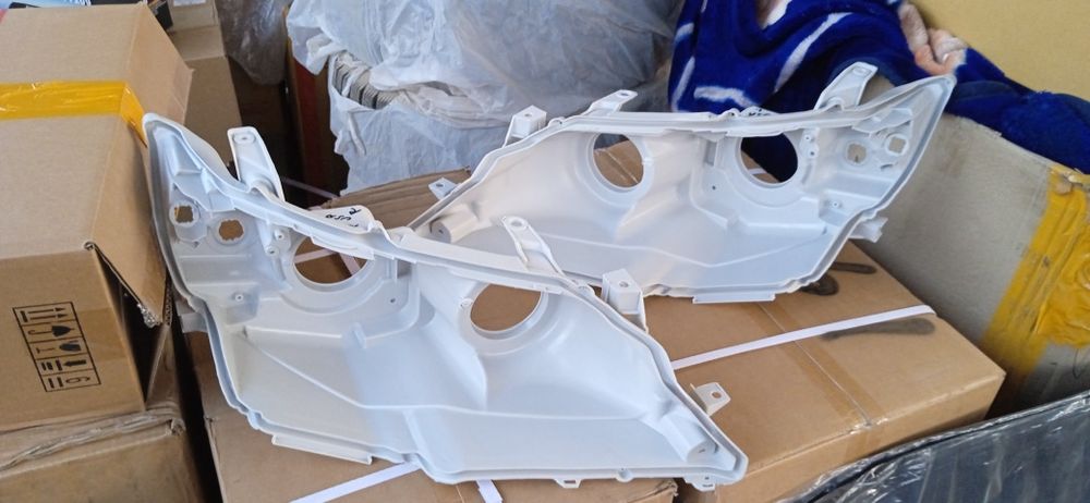 Корпус фары Тойота Камри 45 и 50 новый дубликат