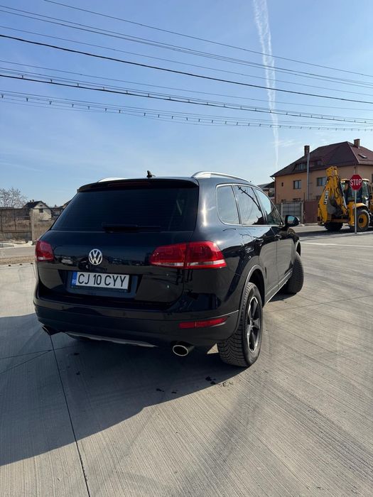 VW Touareg 3.0 V6 245CP