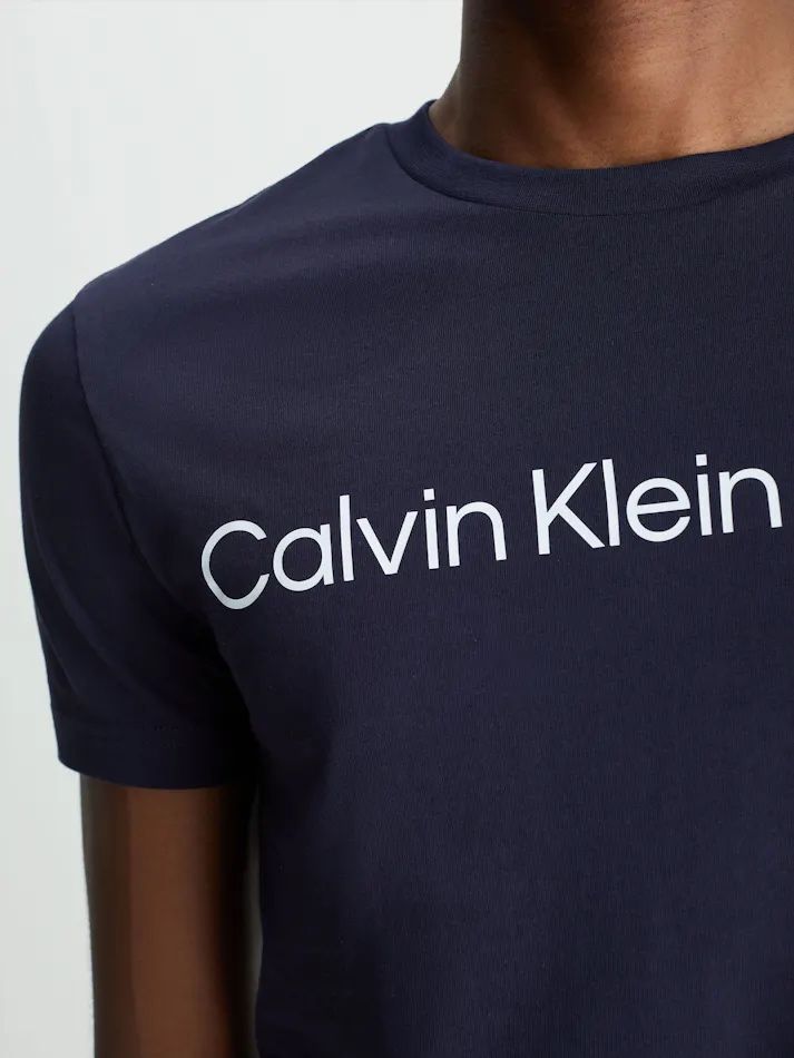 Мужская футболка Calvin Klein оригинал L размер