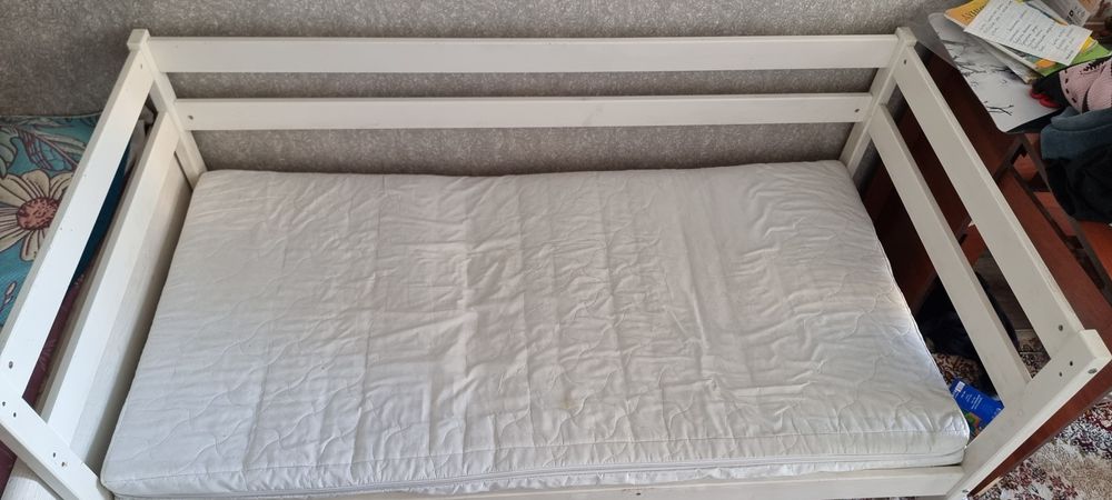 Продам детскую кровать