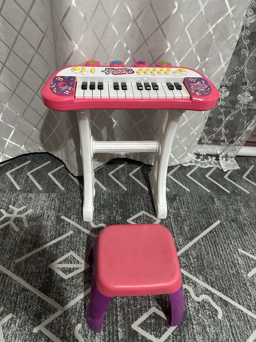 Продам Детское Пианино.