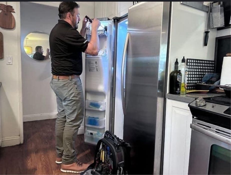 Ремонт холодильников срочно