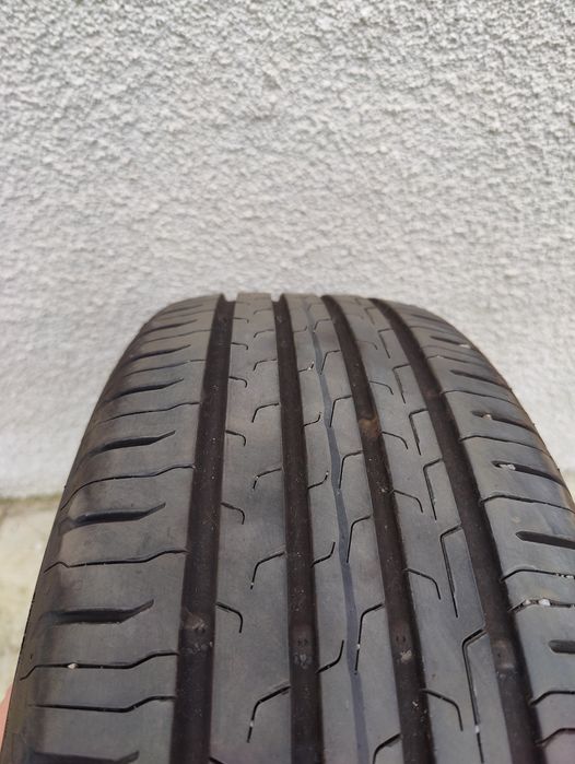 Cauciucuri de vară Continental 215 55 17 dot 2025
