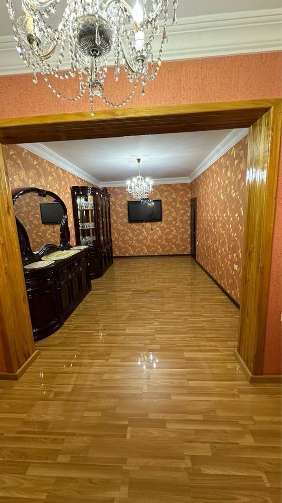 3- комнатная квартира с ремонтом