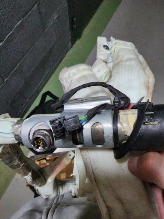 Подушка безопасности Bmw