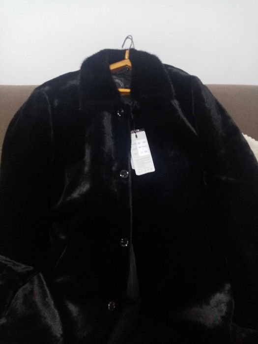 Продам мужскую шубу мутон